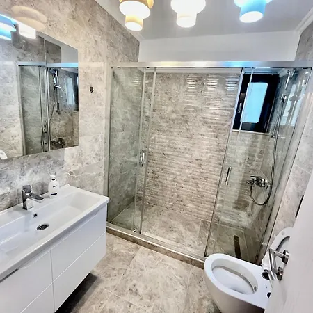 Apartment Solid Sea View