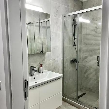 Solid Sea View Mamaia