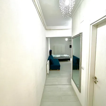 Solid Sea View Apartment