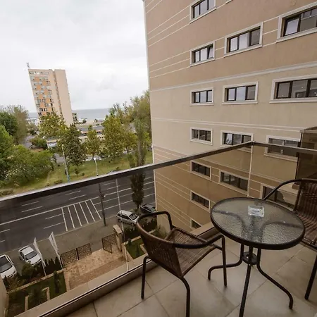 Solid Sea View Apartment