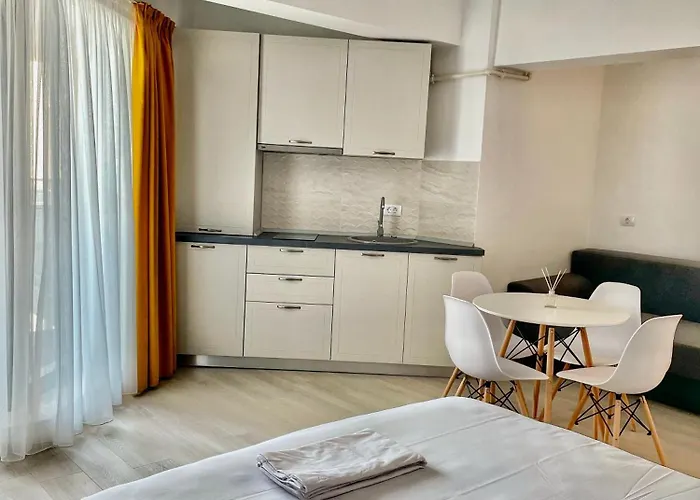 Solid Sea View Appartamento Mamaia